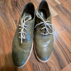 UGGS OXFORD STYLE SHOES